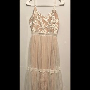 Womens lulus floor length